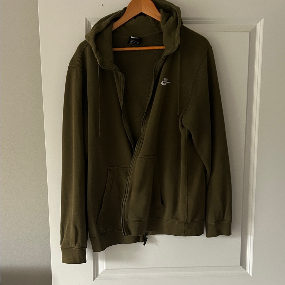 Nike Men's Dark Green Zip-Up Sweater